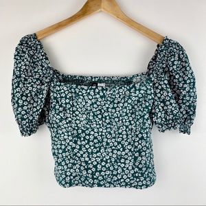 NWT H&M floral green crop top